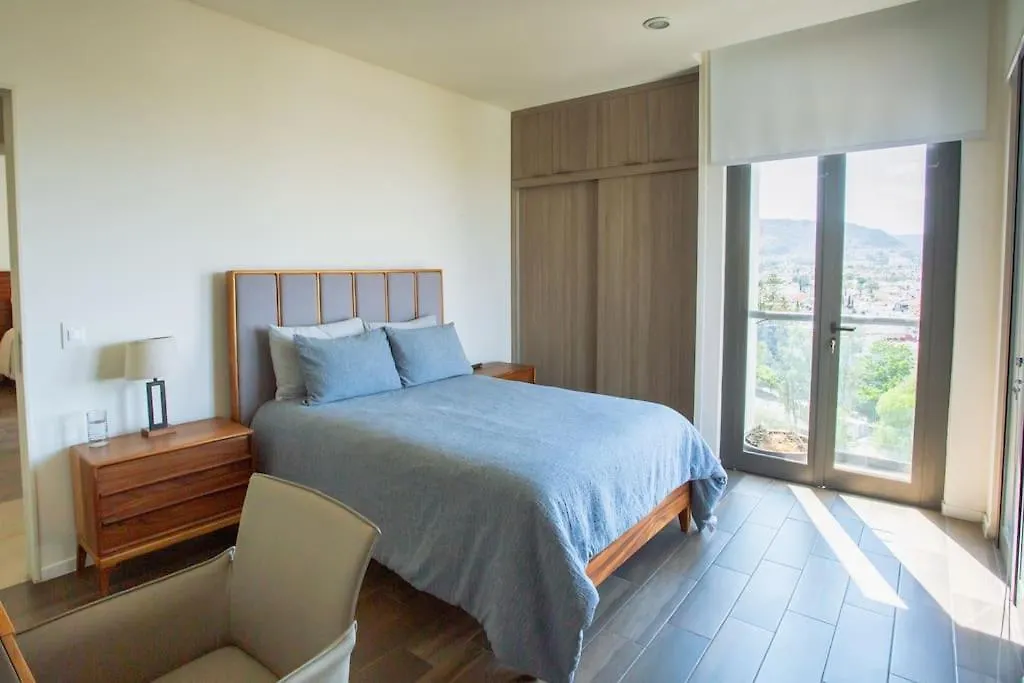 Spacious 3 Bedroom Apartment With Cool Amenities Guadalajara